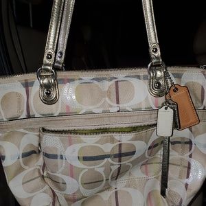 Coach tatersall tote